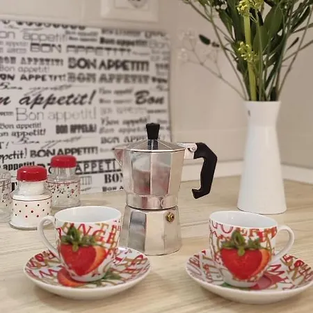 Donna Concetta Arthouse Apartment *