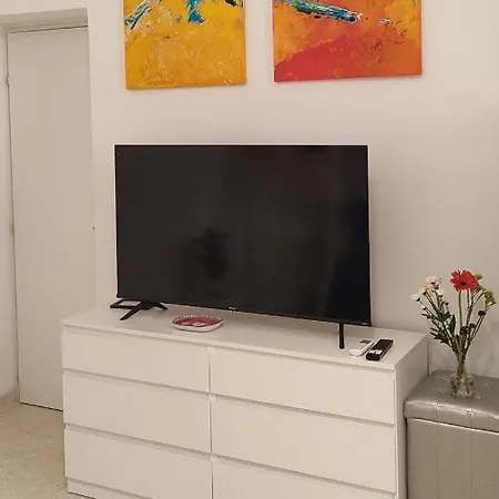 Donna Concetta Arthouse Apartment Neapel