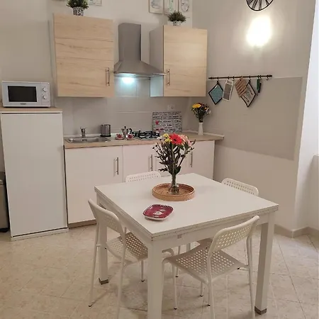 Donna Concetta Arthouse Apartment